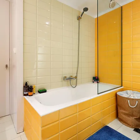 Newwwww Thisseion Lofts George